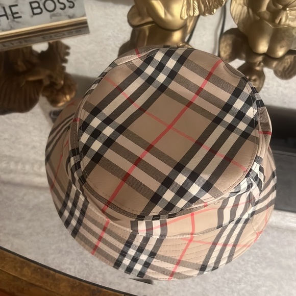 Authentic Burberry Bucket Hat unisex large - Picture 3 of 4